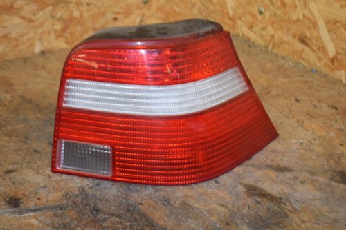 Original Golf 4 1J6945096BA Rücklicht Facelift Rückleuchte Heckleuchte Rechts