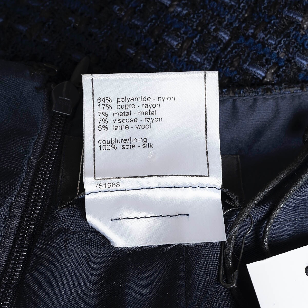 68608 auth CHANEL blue & black 2006 06C LUREX TWEED Skirt 38 68608 auth CHANEL blue & black 2006 06C LUREX TWEED Skirt 38
