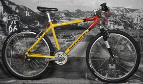 SCHWINN MESA GSX MOUNTAIN BIKE SIZE LARGE, 19", 21 SPEED, ALUM, FRONT SUSP