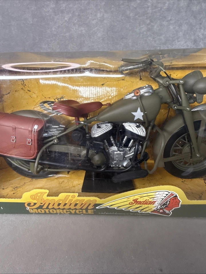 New-Ray Indian Motorcycle, DIE-CAST, Escala 1:6, Verde Oliva Militar 53623 Nuevo Foto 3 de 4
