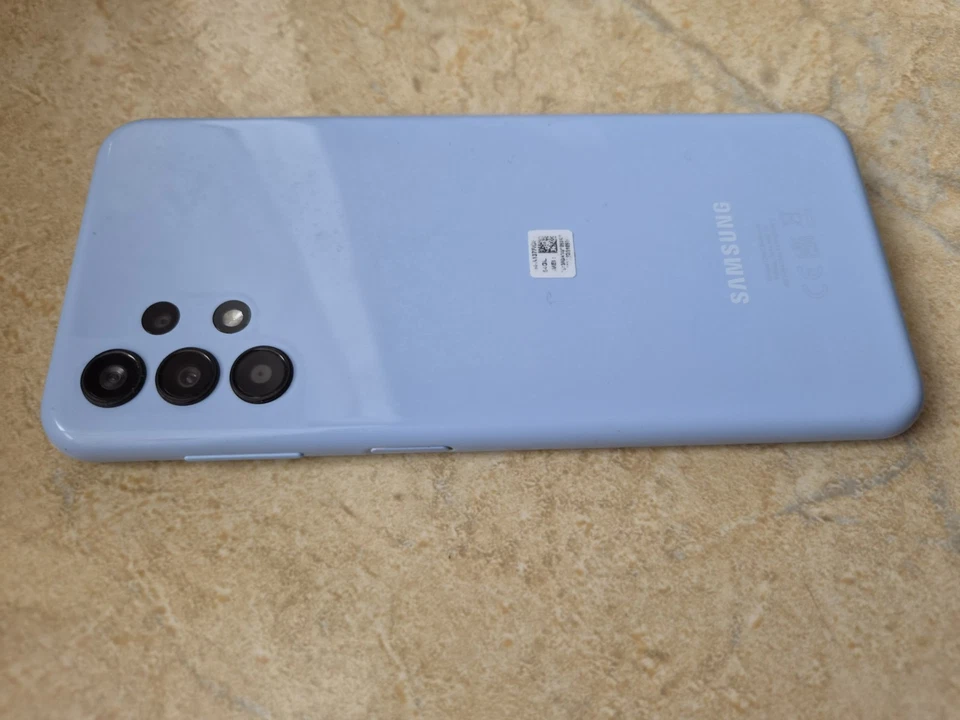 Samsung Galaxy A13 · 64GB, foto 3 di 5