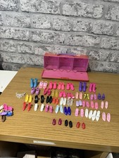 Vintage Barbie 1999 Carry