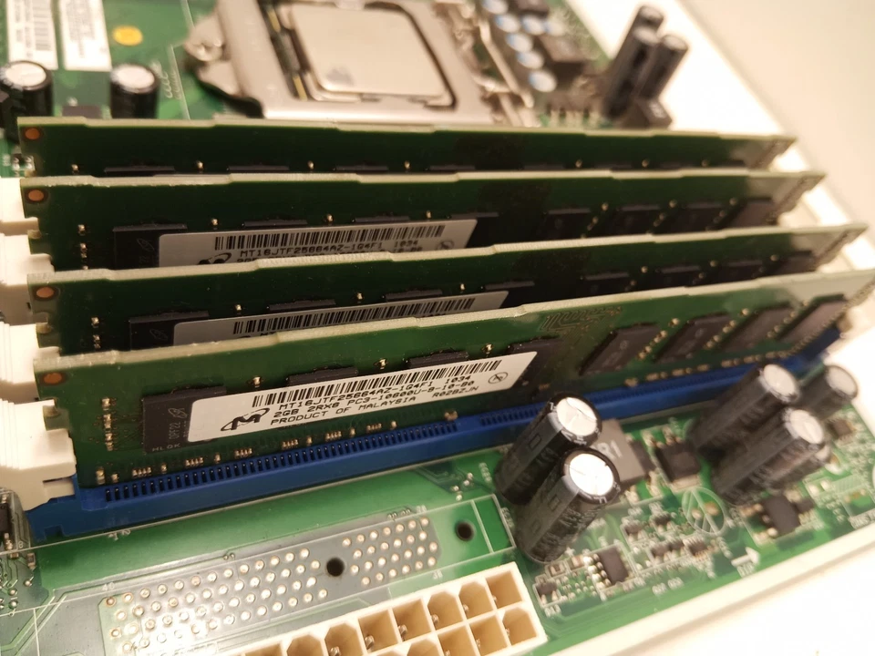 Genuine MSI MS-7613 HP Lona-GL8E Intel H57 LGA1156 + Intel i7 860  GHz  8gb Ram  - Image 2 of 4