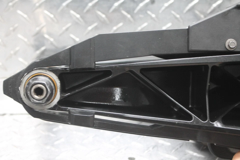 2016 KTM 690 DUKE SWINGARM SWING ARM SUSPENSION W/ GAURDS - Image 2 of 4