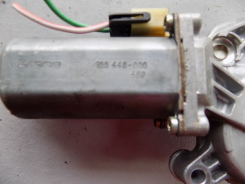 93 94 95 96 97 98 99 00 01 02 Volvo 850 S70 Right Passenger Window Lift Motor - Picture 5 of 12