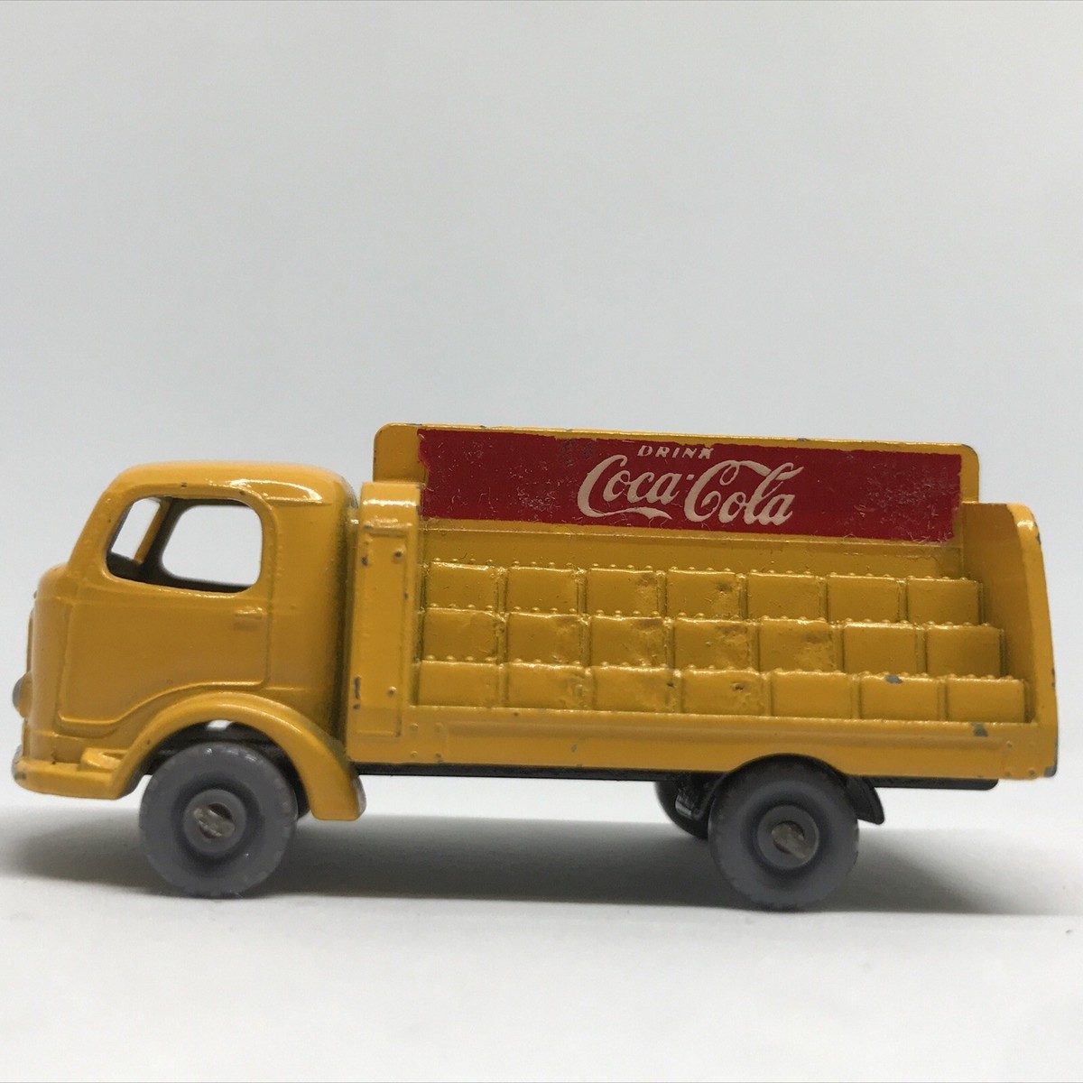 Lesney Matchbox Karrier Bantam 2 Ton No. 37 Coca-Cola 1956 Yellow