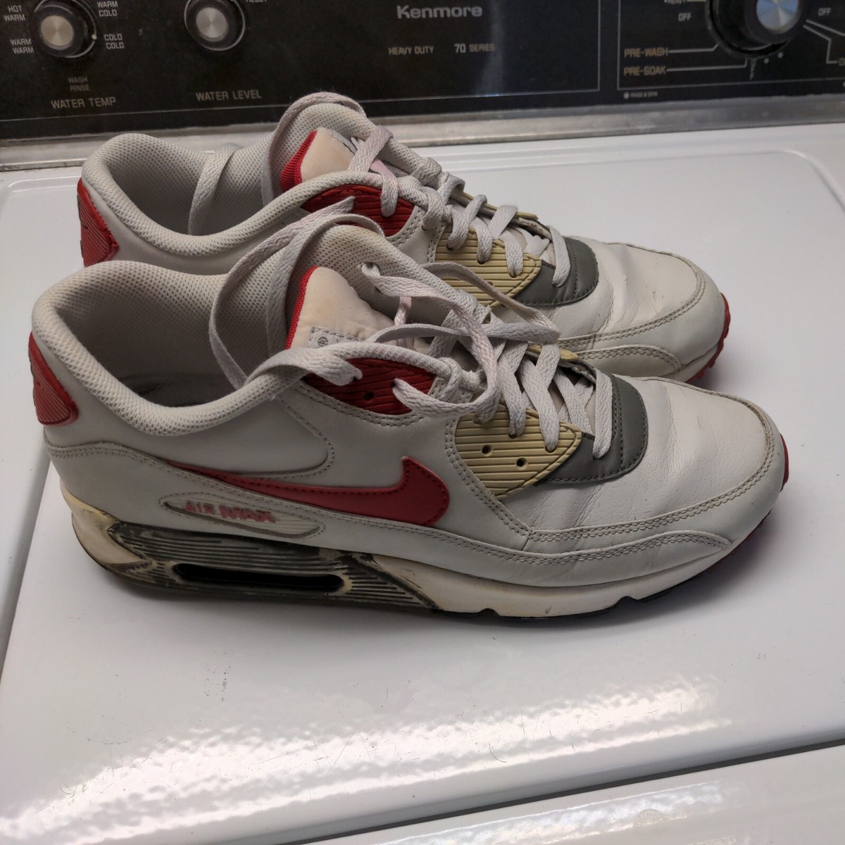 Nike Air Max 90 Essential University Red Wolf Grey Men's US Size 11 537384-026