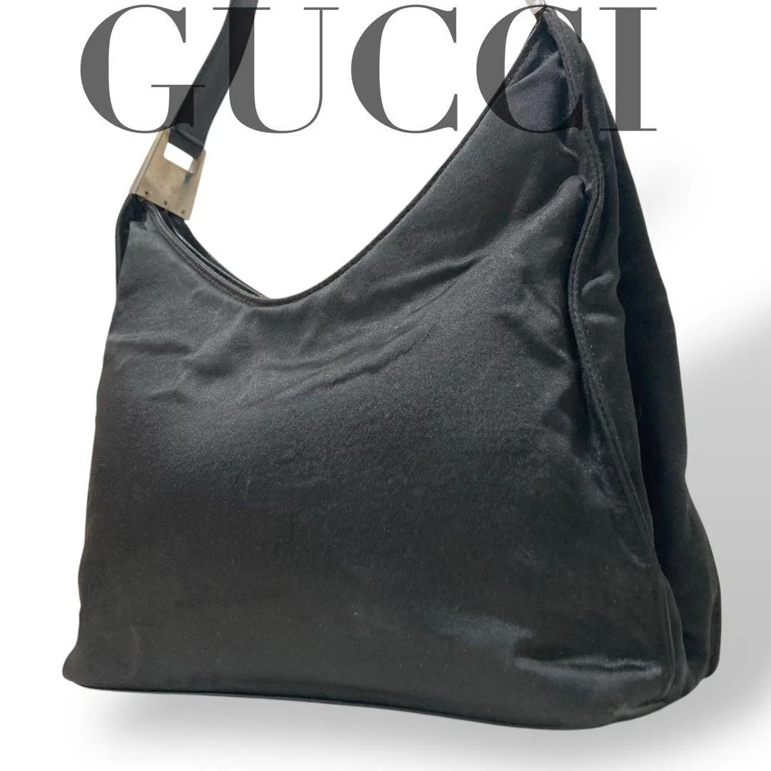 Gucci sac bandoulière logo gravé G métal raccords nylon noir épaule #PG0NJ3