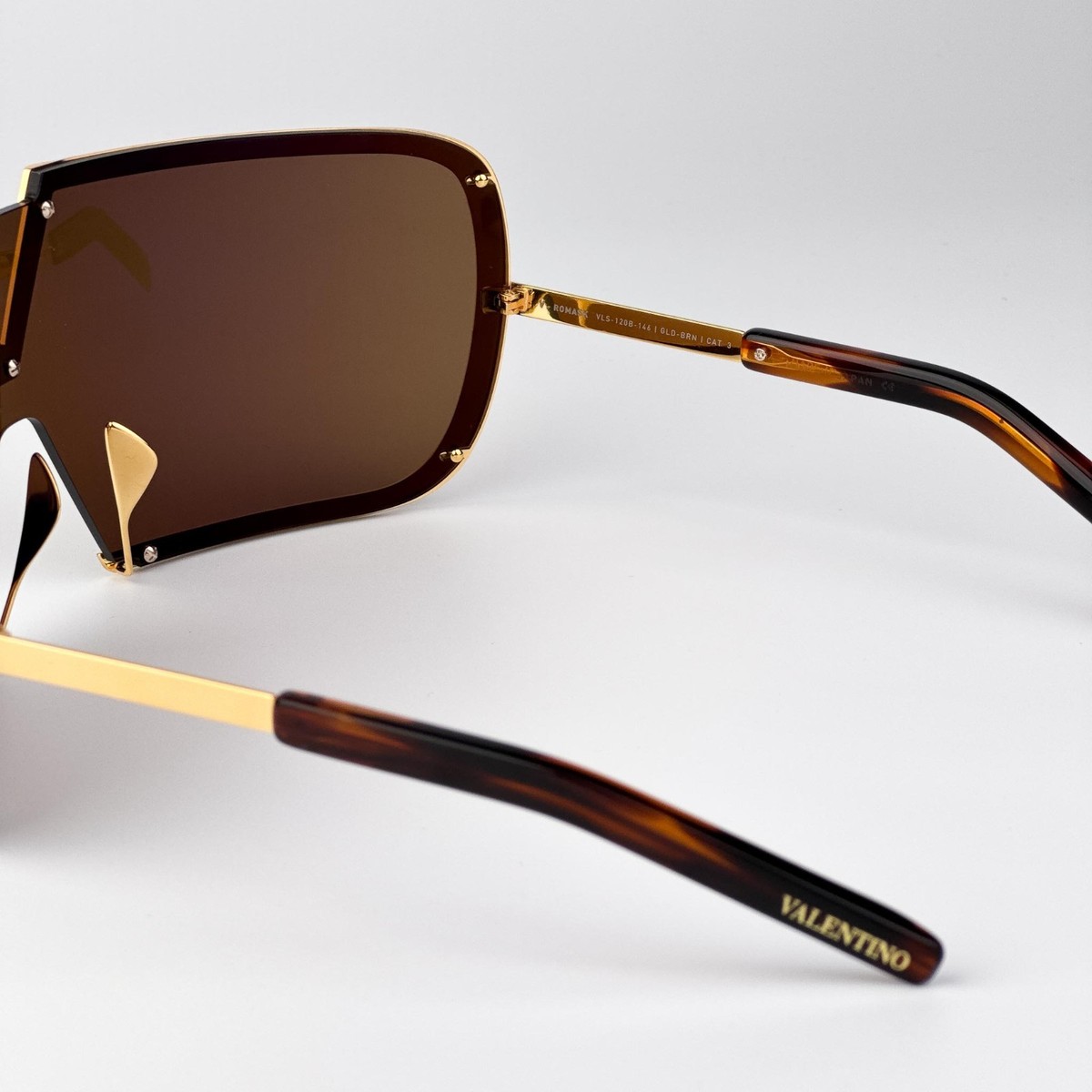 Valentino V-Romask VLS-120B Shield Sunglasses Gold Brown Full Set NIB Valentino V-Romask VLS-120B Sunglasses Titanium Gold Brown  main image 3