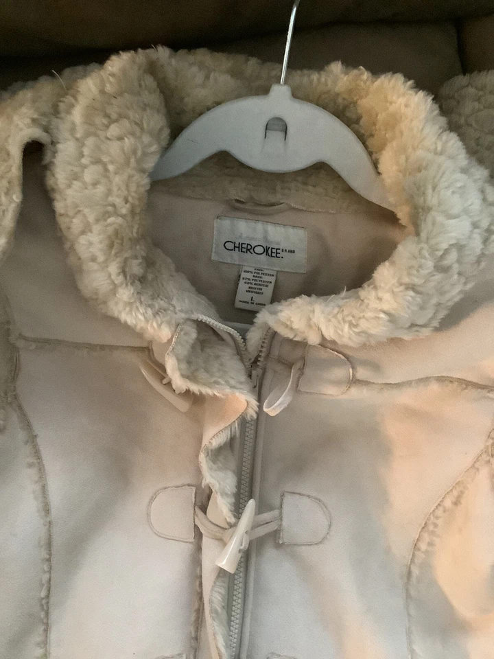 CHEROKEE  GIRLS SUEDE WITH FAUX FUR JACKET SZ LARGE HARDLY WORN  REMOVABLE HOOD - Image 4 of 4