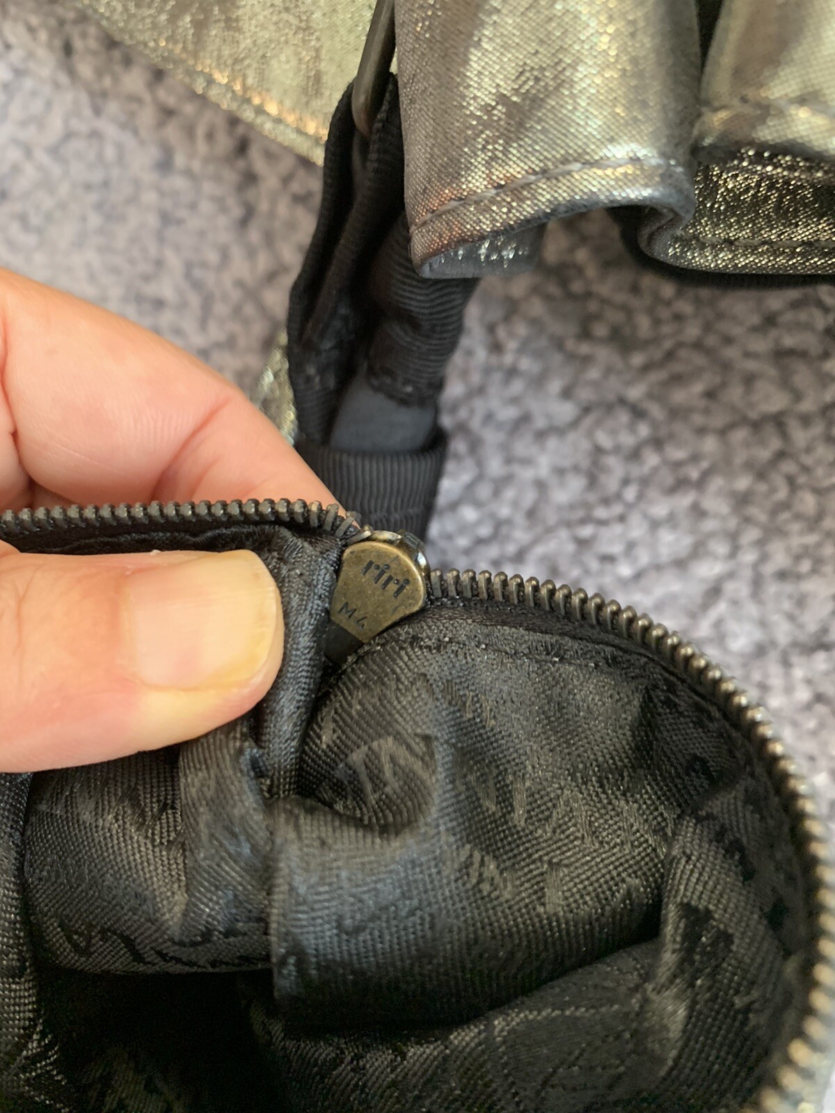 Authentic Lanvin Polisson  Metallic - Oversized/ … - image 12