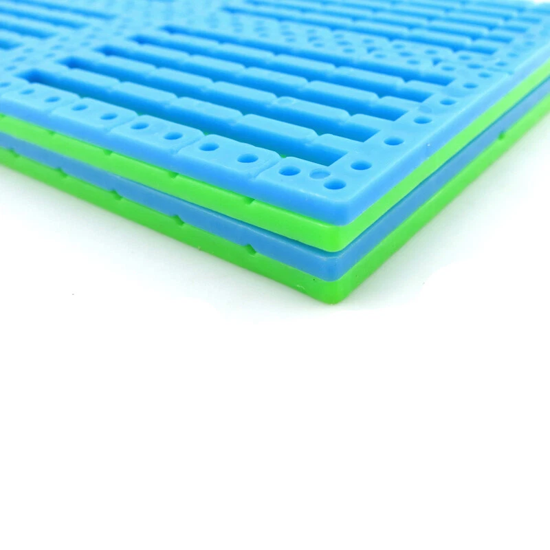 2pcs 12*7.5cm Car Chassis Perforated Plastic Panel Car Frame DIY For Robot Toy - Image 2 of 4