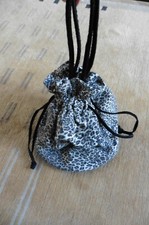 Neuf - Sac à main bourse Alain Manoukian tissu léopard et velours noir