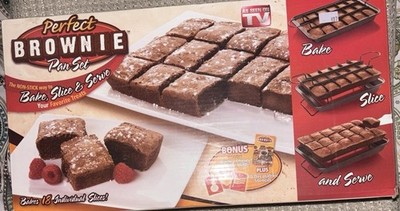 Perfect Brownie Pan Set * As Seen on TV 12-1/4'' x 8'' Makes 18 Slices Non Stick. 