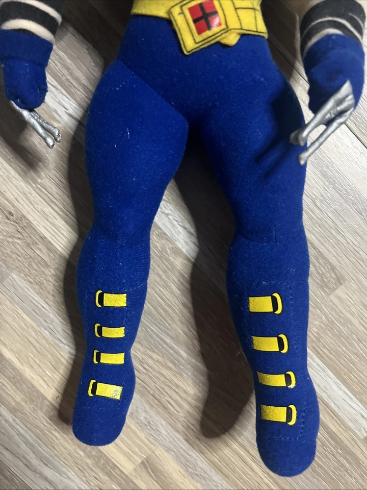 Muñeco de peluche Wolverine Marvel X-Men 2003 vintage niños cómic coleccionable Foto 2 de 4