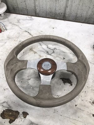 07 Glastron GT 205 Boat steering wheel