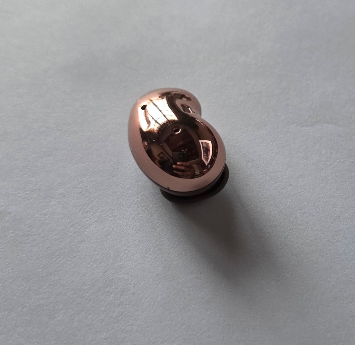 Samsung Galaxy Buds Live Wireless In-Ear Headset - Mystic Bronze