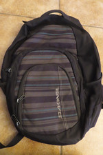 Dakine Backpack Daypack 20"x12"x6" broken zipper