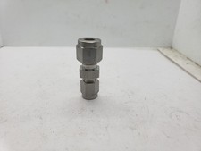 SWAGELOK SS-400-6-2 STAINLESS STEEL REDUCING UNION 1/4"x1/8" OD TUBE, NNB