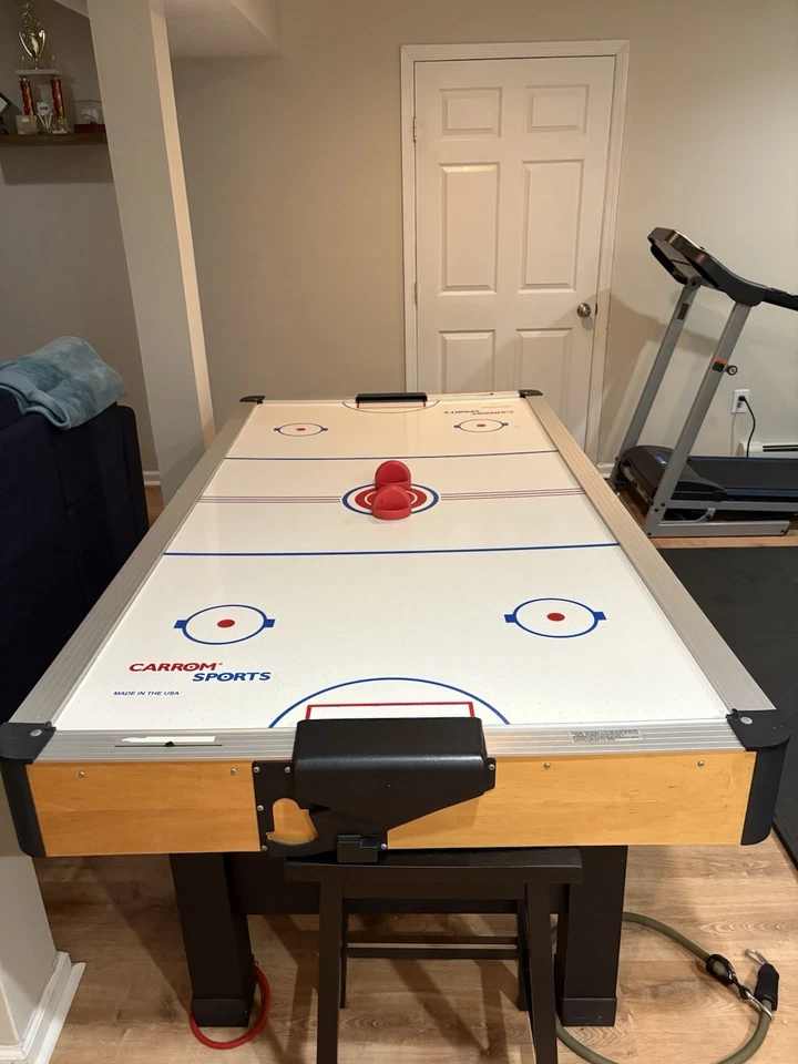 Air Hockey Table Game Replacement Set 2 Pucks, 4 Slider Pushers - Image 4 of 4