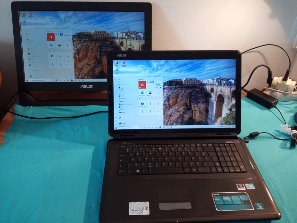 ASUS-X70I de intel Dual-Core/stockage 320Go/ssd-64Go avec Windows 10 &(17,3") - Photo 3/4