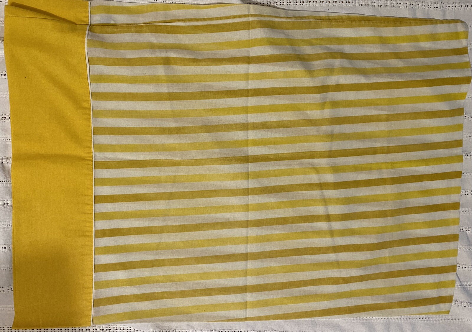 Vtg JCPenney Pillowcase Yellow Stripes Standard Size Cotton Blend 1970s