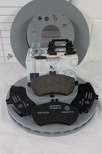 NEW Genuine Mercedes-Benz W212 E-Class E200 220 250 Front Brake Discs & Pads Kit