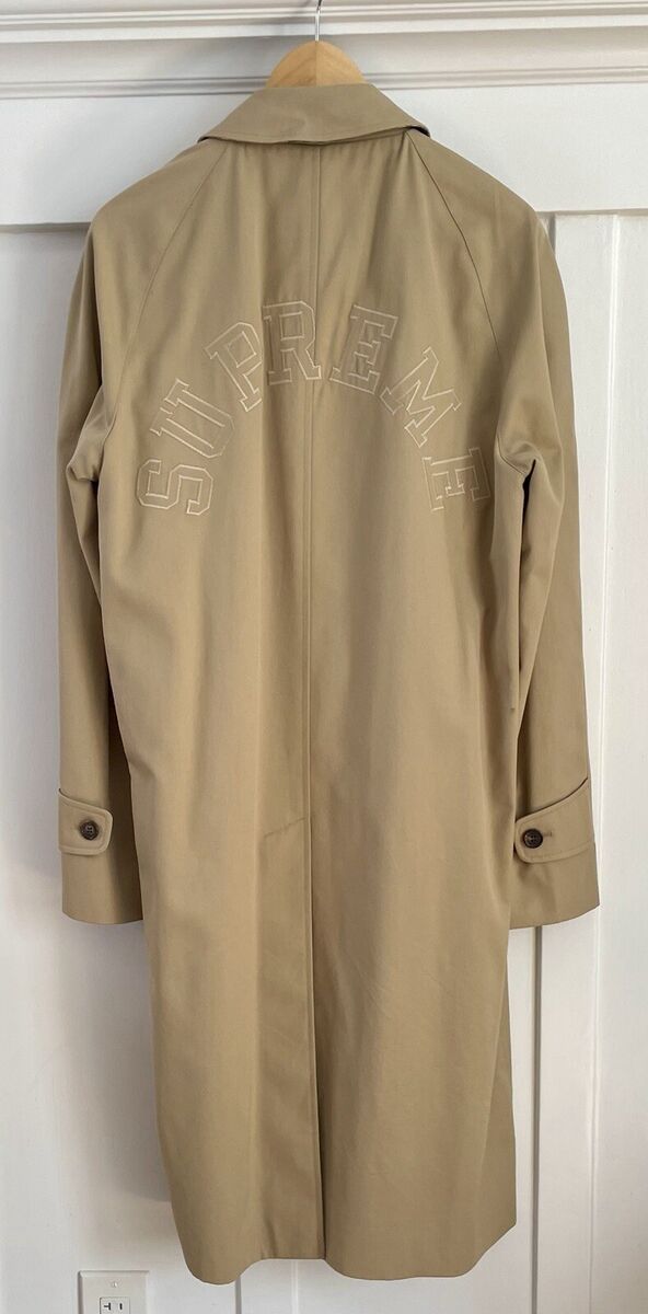 Aquascutum X Supreme Single Breasted Trench Coat Size M Rare Aquascutum X Supreme Single Breasted Trench Coat Size M Rare