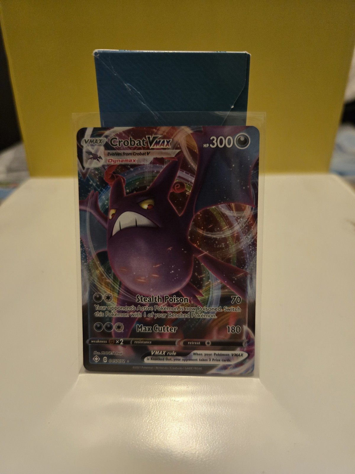Pokémon TCG Crobat VMAX SWSH099 Full Art Black Star Promo NM