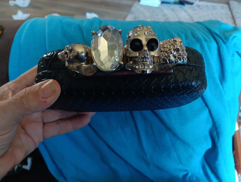 Gothic Knuckle Leather Clutch - Image 2 of 4