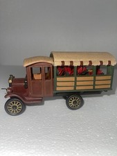 DEPT 56 HERITAGE VILLAGE ACCESSORY "POINSETTIA DELIVERY TRUCK" #59000 BRAND NEW