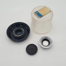 Carl Zeiss 50mm f2.8 Tessar Lens in Case, Compact