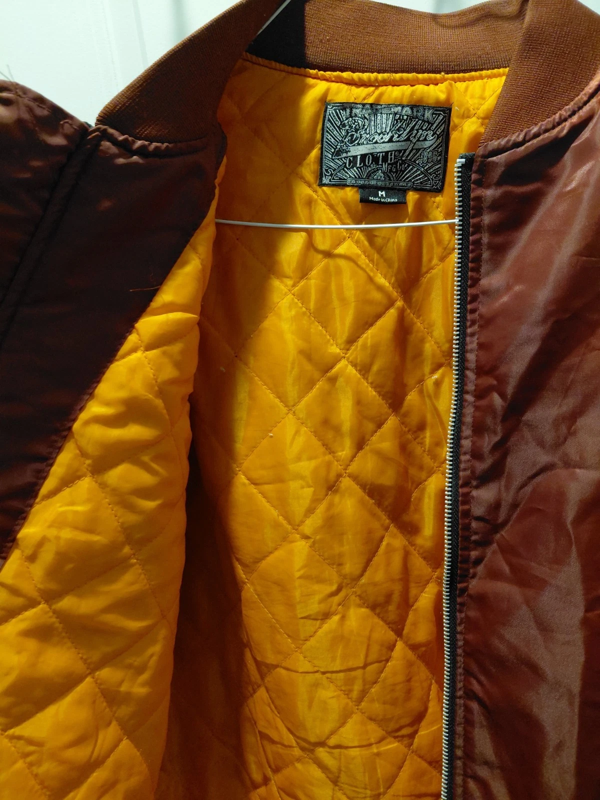 Brooklyn CLOTH Men's Burgundy Bomber Jacket size M. Zip Front - product detail image 4