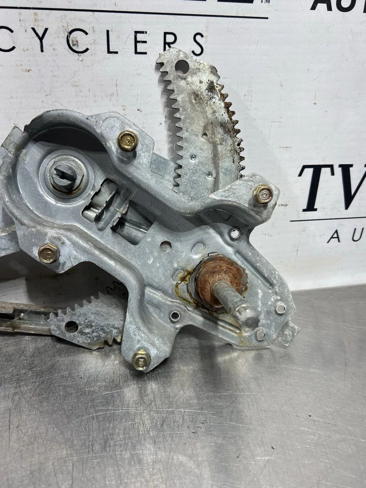 Manivela manual regulador ventana eléctrica puerta conductor trasero Honda Civic 1996-2000 Foto 3 de 4