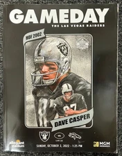 2022 NFL GAMEDAY PROGRAM LAS VEGAS RAIDERS VS DENVER BRONCOS DAVE CASPER COVER