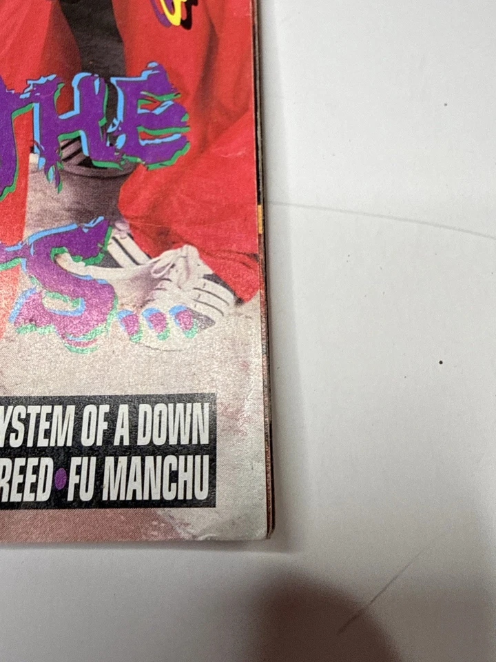 Винтажный журнал SlipKnot Hit Parader 2000 - Изображение 2 из 4