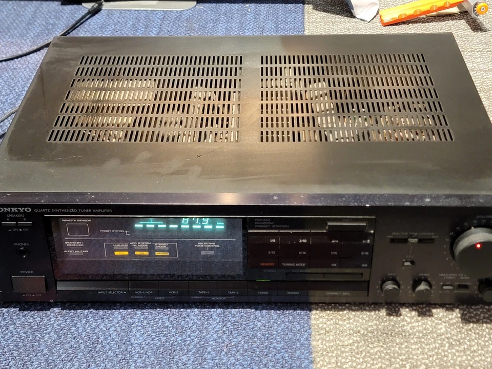 Vintage Receiver Onkyo TX-82 45Watt Stereo w/Quartz Tuning Amplifier TX82 |Works - Image 3 of 4