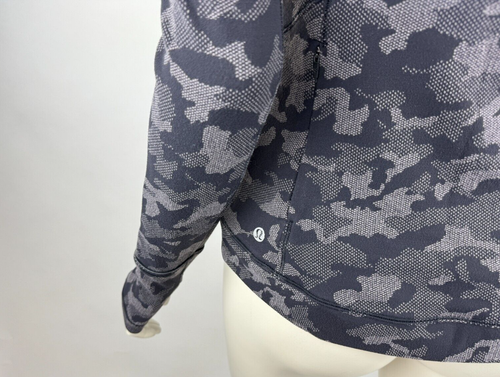 Lululemon Close to Crossing Pullover Women 6 Long Sleeve Riki Heritage Camo Top - Picture 8 of 13