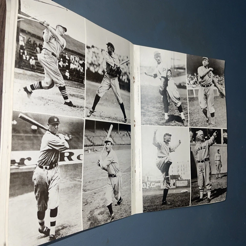 Great Baseball Players of the Past 32 Postcard Book + 8 All Time Greats Cards - Image 4 of 4
