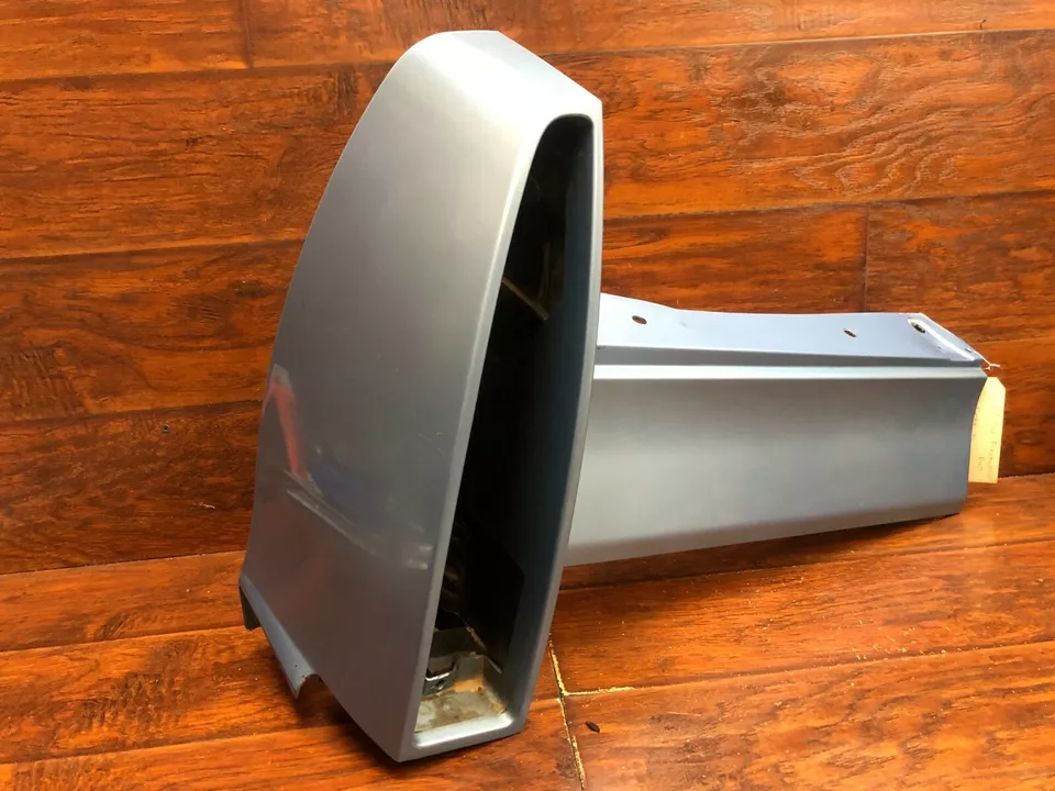 Cadillac Fleetwood tracción trasera: 1993, 1994, 1995, 1996, extensión del parachoques izquierdo - azul Foto 2 de 4