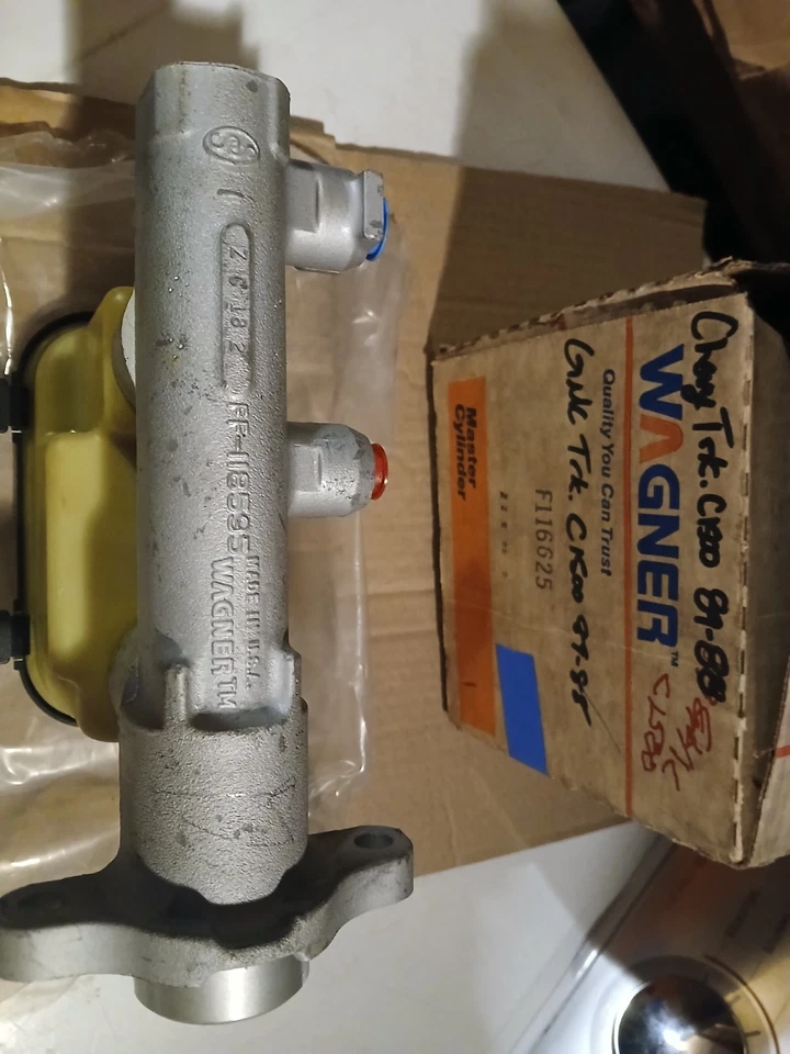 Brake Master Cylinder - Wagner F116625 - 1988-1991 Chevrolet/GMC C1500 - Image 3 of 3