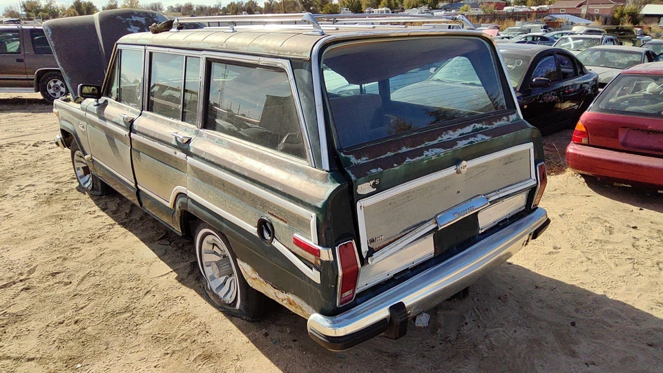 Jeep Grand Wagoneer 1984-1991 cárter de aceite del motor con buen tapón de drenaje OEM 5,9 L Foto 4 de 4