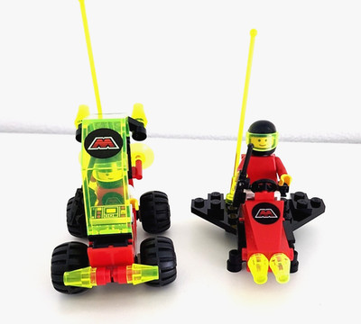2Sets Lego 6833 Space Beacon Tracer+ Lego 6811 Pulsar Charger, Vollständige Sets