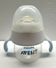 Philips Avent 4 oz. Sipper Cup with Blue-White Handle