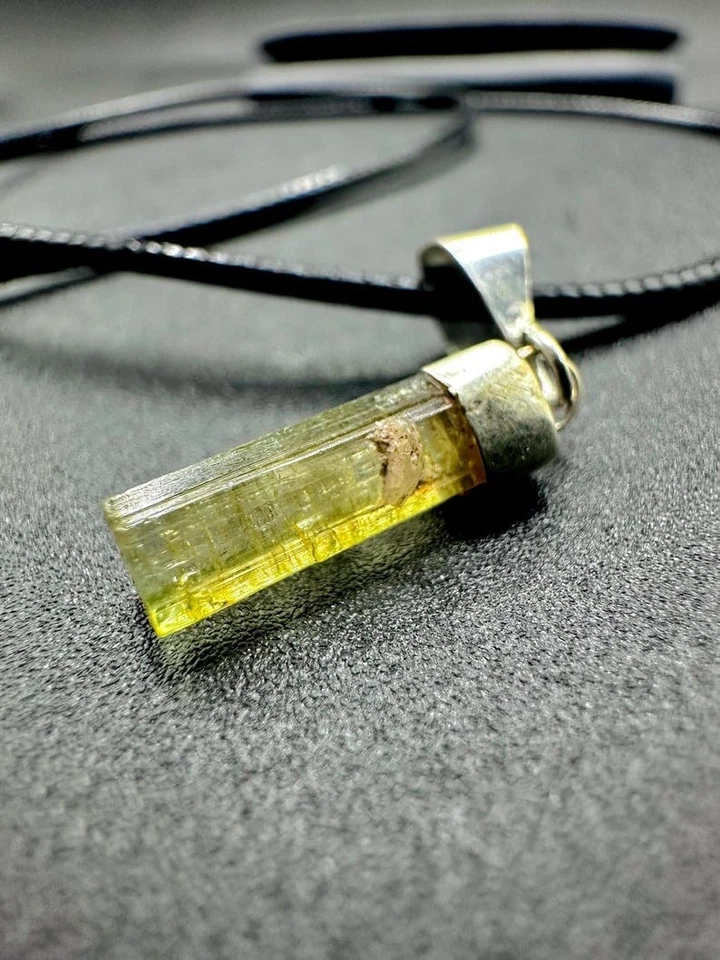 100% Natural Raw Green Tourmaline Pendant 925 Sterling Silver Necklace Stone - Image 3 of 4