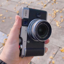 Fujifilm X20 12.0 MP Digital camera 4x Zoom 1080p HD Video Silver & Black Engli