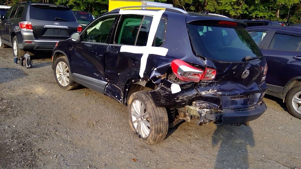 Used Differential Carrier Assembly fits: 2015 Volkswagen Tiguan ID PGA Grade A Foto 2 de 4