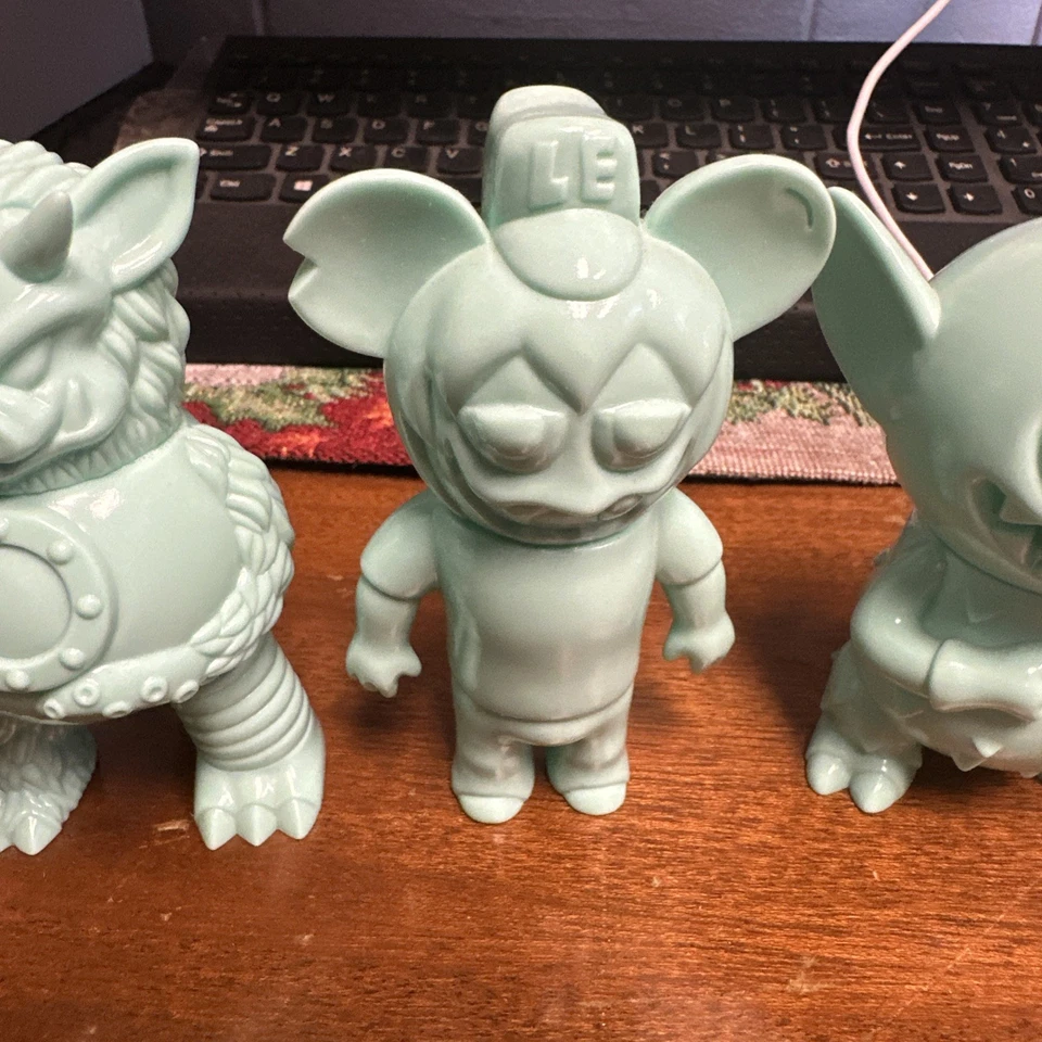 2010 SDCC  Super7 Vinyl Monster Mint Green Paul Kaiju,Le Merde,David Horvath - Image 3 of 4