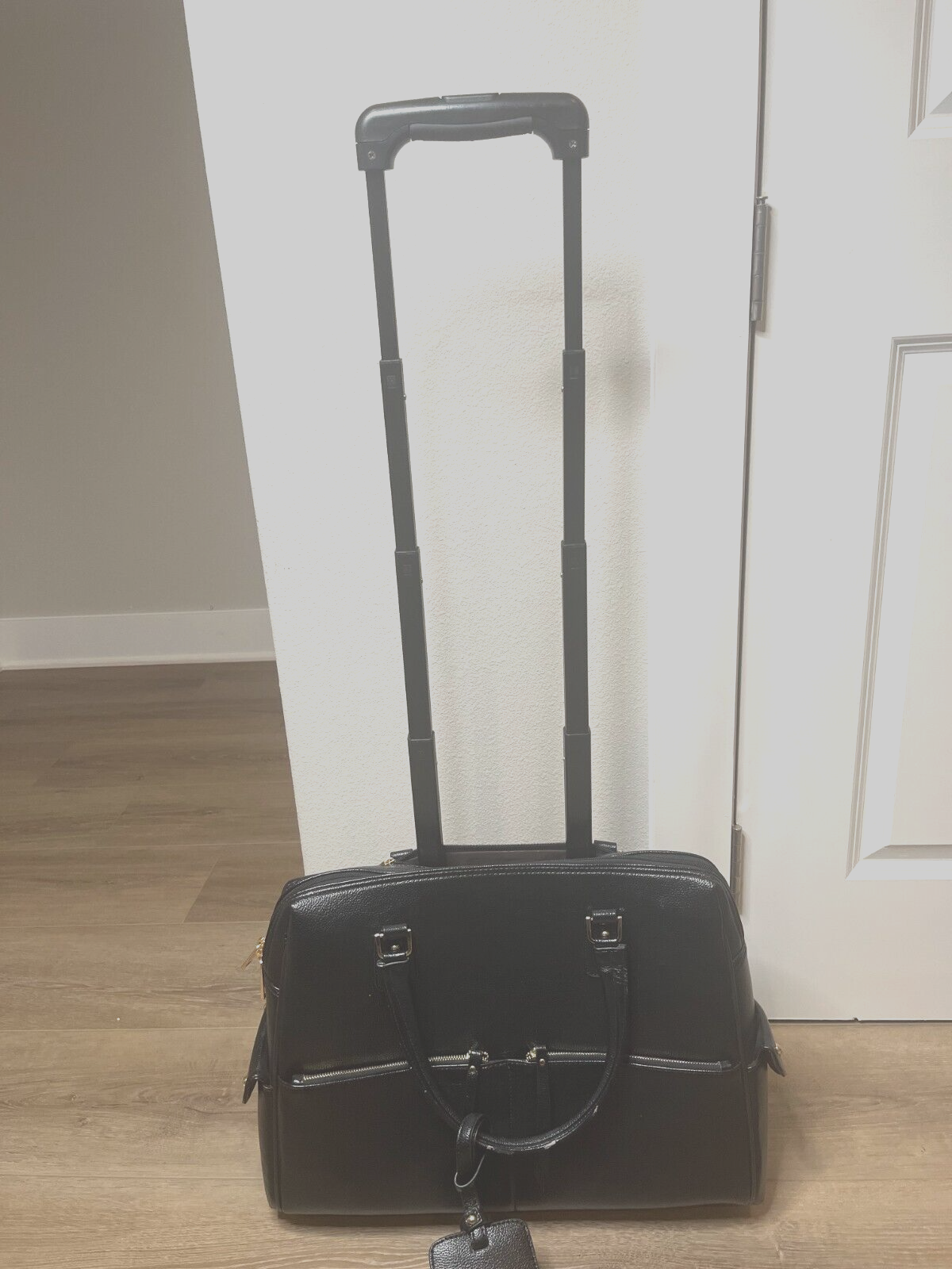 ⚓Mellow World Wheeled Extendable Handle Bag (20" L x 7" W x 14" H)⚓ eBay