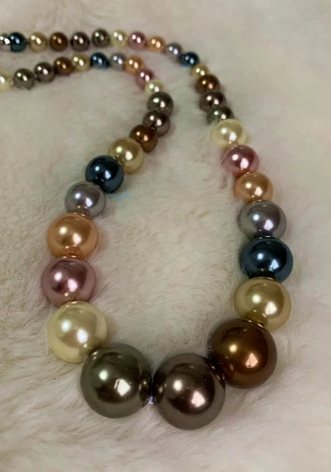 18"11-13MM ROUND NATURAL SOUTH SEA GENUINE MULTICOLOR PEARL NECKLACE GOOD LUSTE - Image 2 of 3